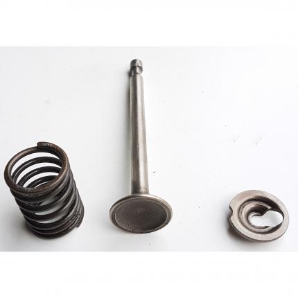 Soupape échappement 296676 Briggs & Stratton  Pièce occasion  Numéros moteur: 10D902 019-B1 02121652